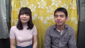 Yuka and Wataru, buddies of legal age, decide to engage in a without a condom sexual practice for monetary benefits.